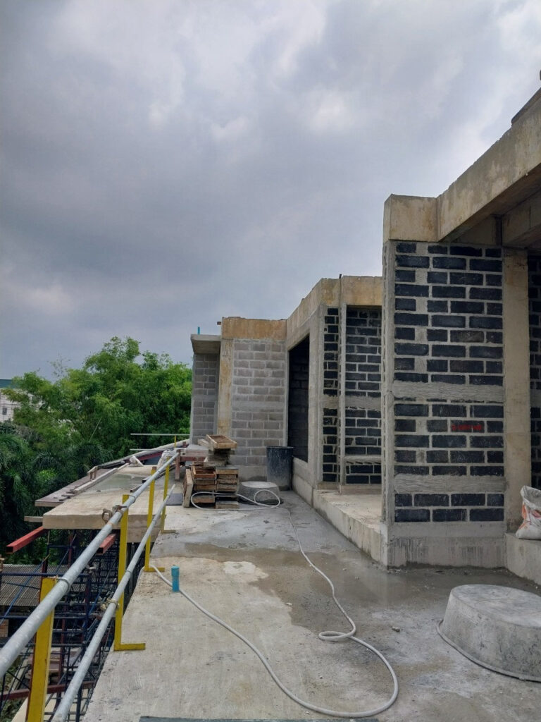 CB407, อิฐคูลบล็อก